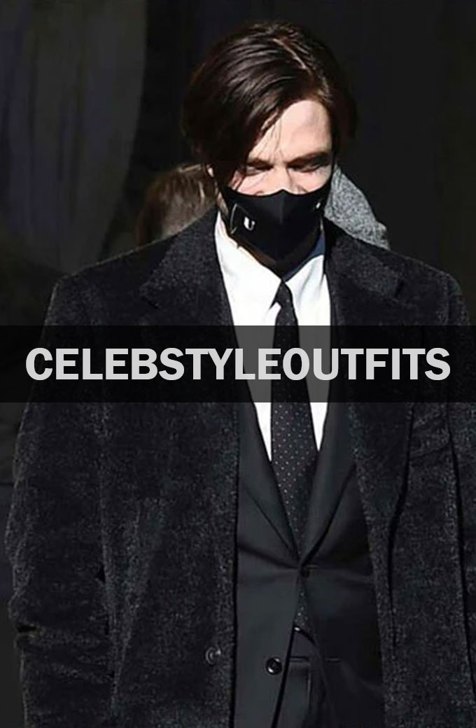 The Batman Bruce Wayne Robert Pattinson Black Coat