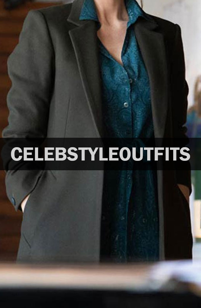 yellowstone-s3-kelly reilly-trench-coat
