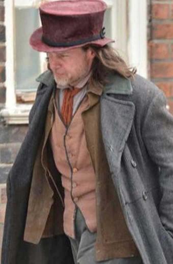 Ebenezer Scrooge Guy Pearce A Christmas Carol Grey Trench Coat
