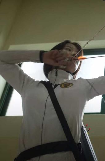 Seung Ri Ha Jang Ha Ri All of Us Are Dead White Fleece Jacket