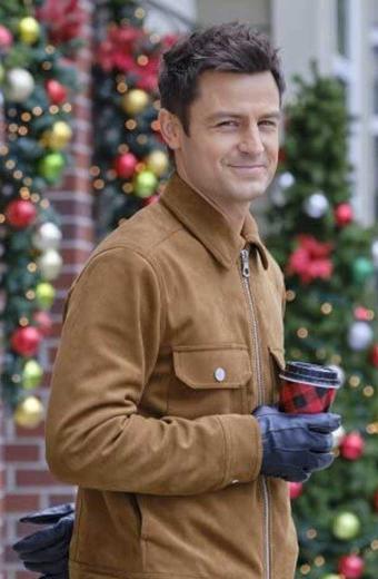 Tyler Hynes Jamie An Unexpected Christmas Brown Suede Jacket