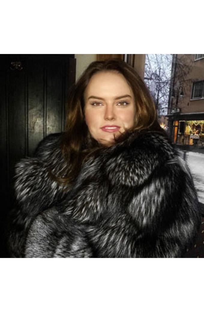 Daisy Ridley Cotton Coats And Leather Jackets Merchandise