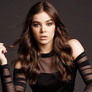 Hailee Steinfeld Jackets