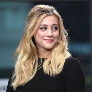 Lili Reinhart