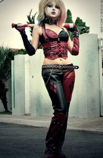 Harley Quinn Arkham City Batman Maroon Cosplay Leather Vest