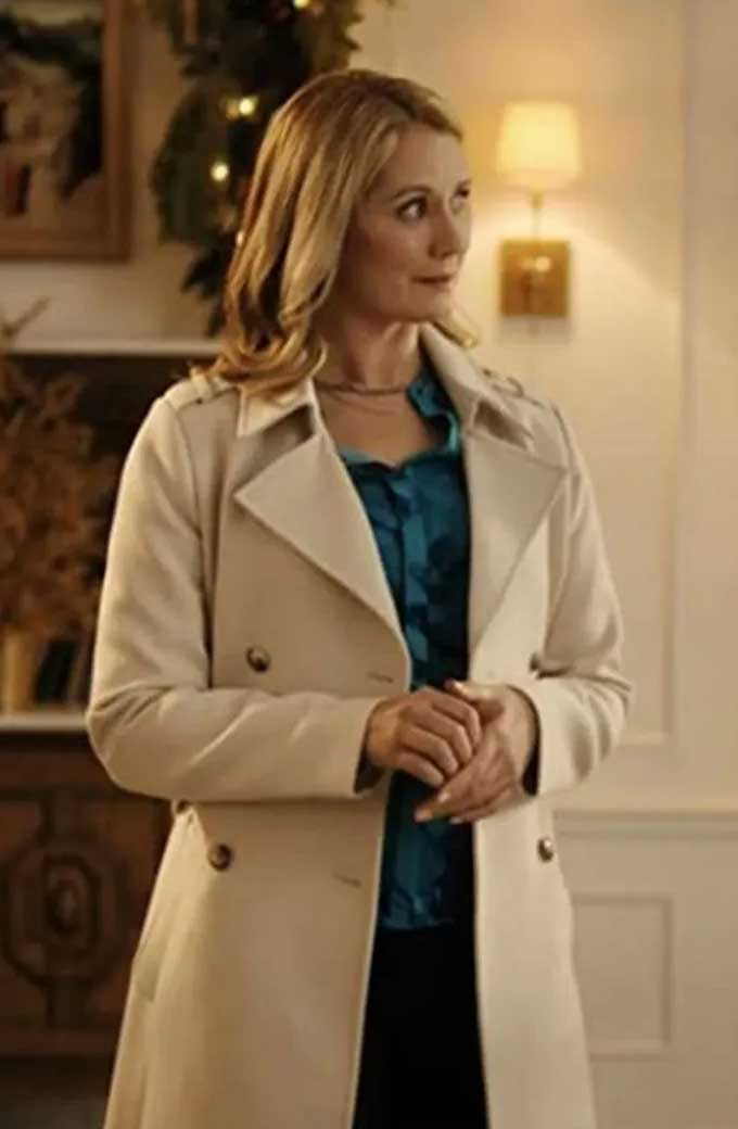 Christmas in Washington Emily Barnes Natalie Lisinska Coat