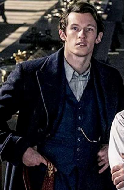 Theseus Scamander Callum Turner Fantastic Beasts Trench Coat fantastic-beasts-callum-turner-trench-coat