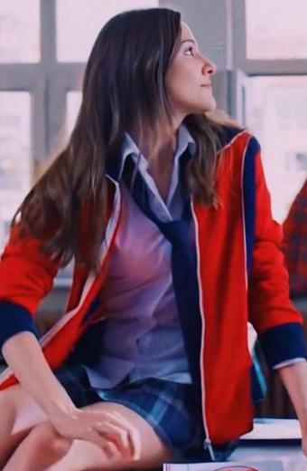 Eda Love 101 TV Series Alina Boz Red And Blue Fleece Jacket