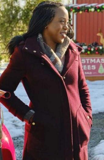 Hannah Rukiya Bernard Christmas In Evergreen Maroon Wool Coat