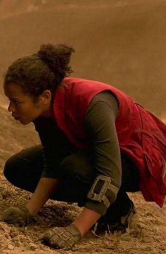 Lost In Space Judy Robinson Taylor Russell Red Cotton Vest
