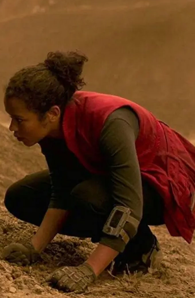 Lost In Space Judy Robinson Taylor Russell Red Cotton Vest