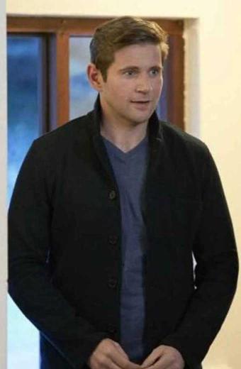 Brennan OBrien As Luck Would Have It Allen Leech Blazer
