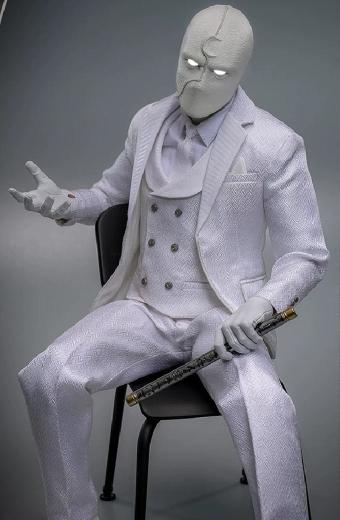 Oscar Isaac Moon Knight Steven Grant White Blazer