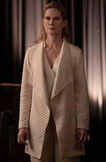 Akira Naomi Stephanie March Quilted White Wool Drape Coat