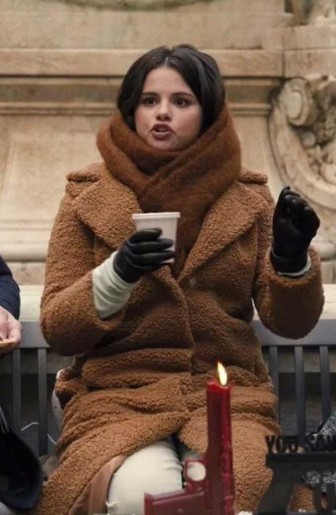 Mabel Mora Only Murders In The Building S02 Brown Coat