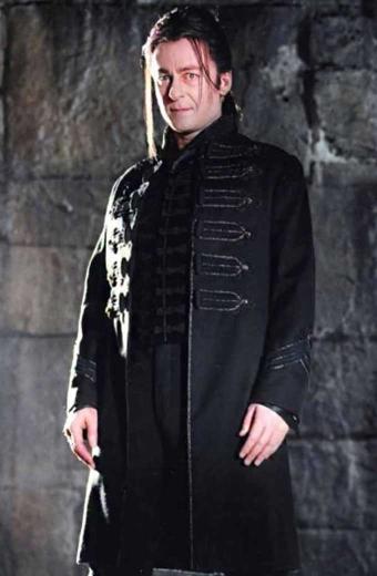 Richard Roxburgh Van Helsing Count Vladislaus Dracula Coat