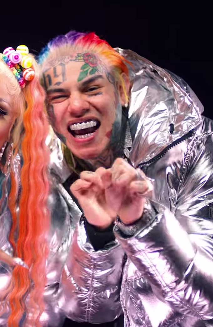 Tekashi 6ix9ine Trollz Metallic Silver Polyester Puffer Jacket trollz-6ix9ine-tekashi-metallic-jacket