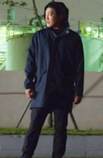 Squid Game TV Show Jang Deok Su Heo Sung Tae Blue Cotton Coat