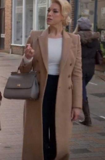 Rebecca Welton Ted Lasso Hannah Waddingham Beige Trench Coat