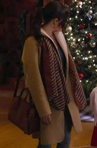 The Picture Of Christmas Ember Morely Beige Coat