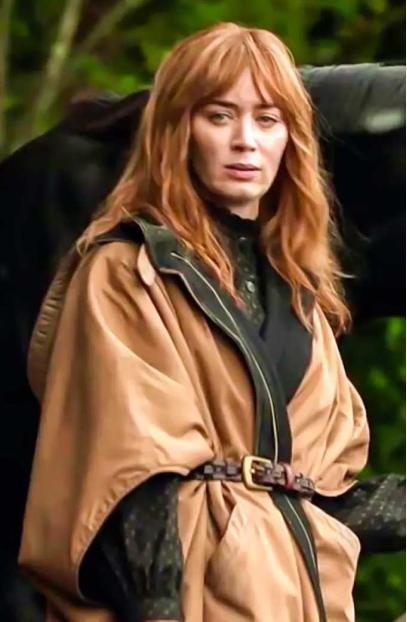 Wild Mountain Thyme Emily Blunt Rosemary Beige Hooded Poncho wild-mountain-thyme-emily-blunt-poncho