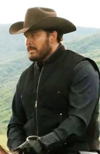 Rip Wheeler Cole Hauser Yellowstone TV Show Black Cotton Vest