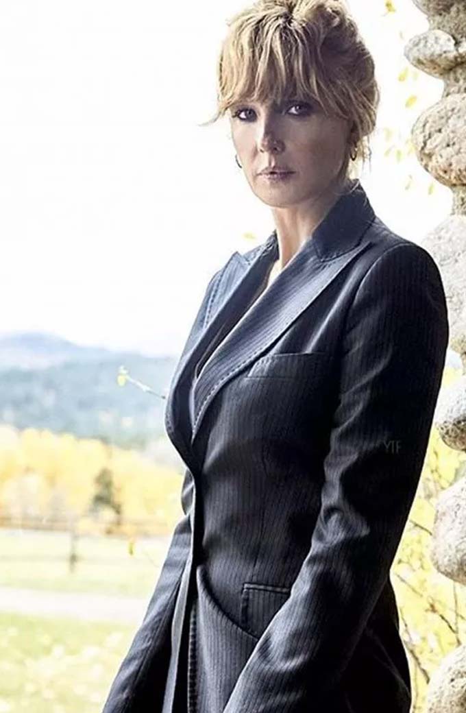 Yellowstone TV Show Beth Dutton Kelly Reilly Black Suit Blazer