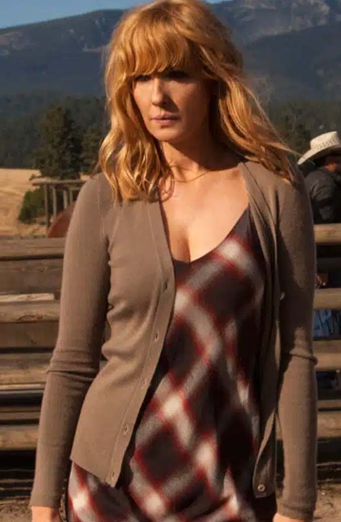 Kelly Reilly Yellowstone Beth Dutton Beige Lycra Sweater
