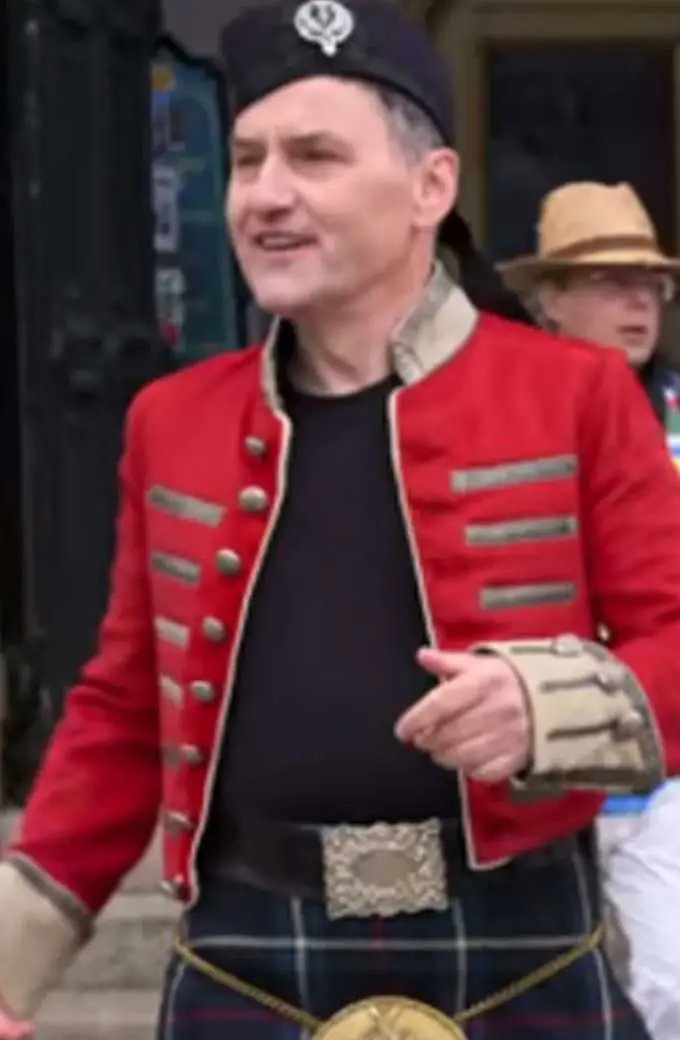 A Castle For Christmas Lee Thomas Ross Royal Military Jacket lee-ross-a-castle-for-christmas-jacket