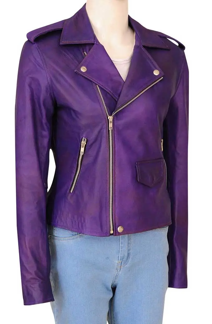 Daphne Kluger Anne Hathaway Oceans 8 Purple Leather Jacket oceans-eight-anne-hathaway-purple-jacket