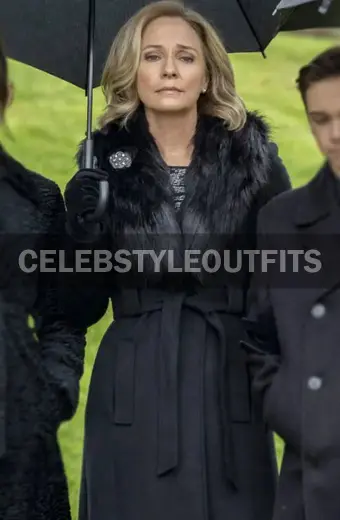 Arrow Moira Queen Susanna Thompson Black Wool Fur Trench Coat