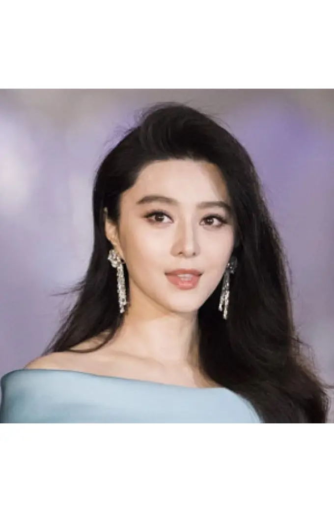 Fan Bingbing Leather Jackets And Cotton Coats Collection