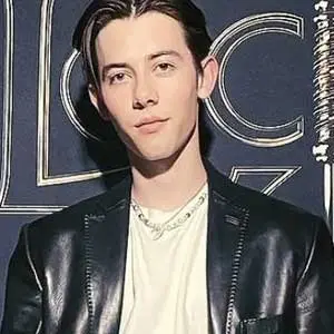 Griffin Gluck Jackets (1)
