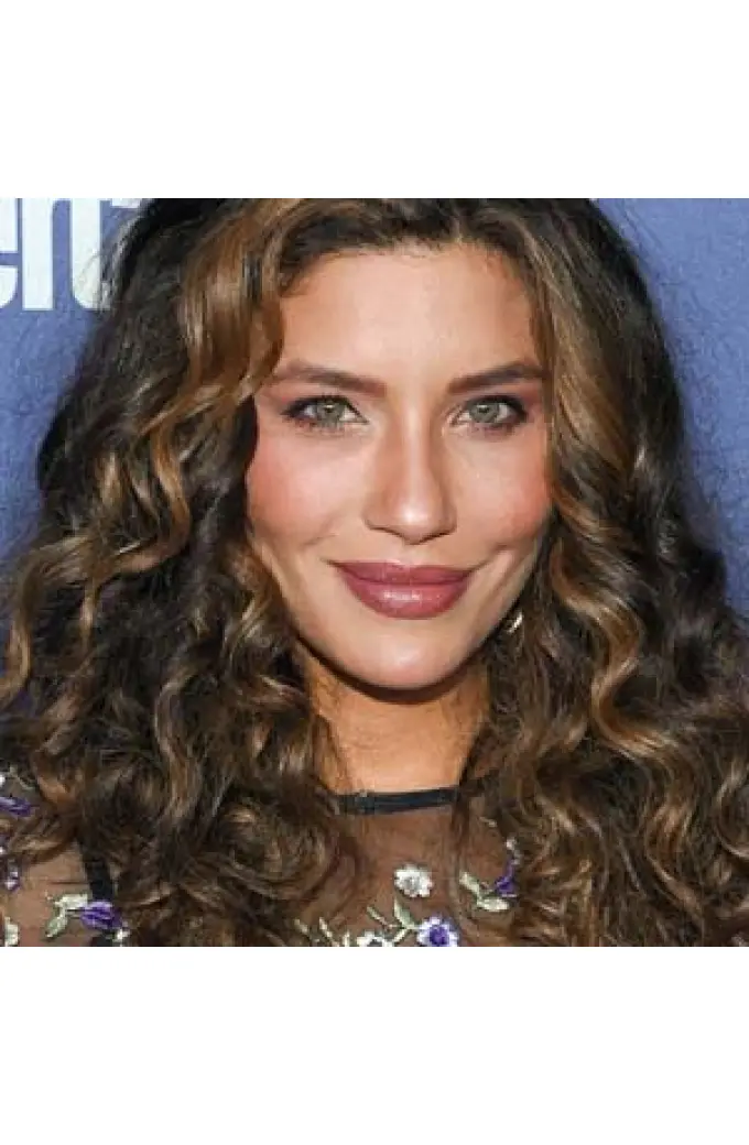 Juliana Harkavy TV Shows And Movies Jackets Coats Merchandise