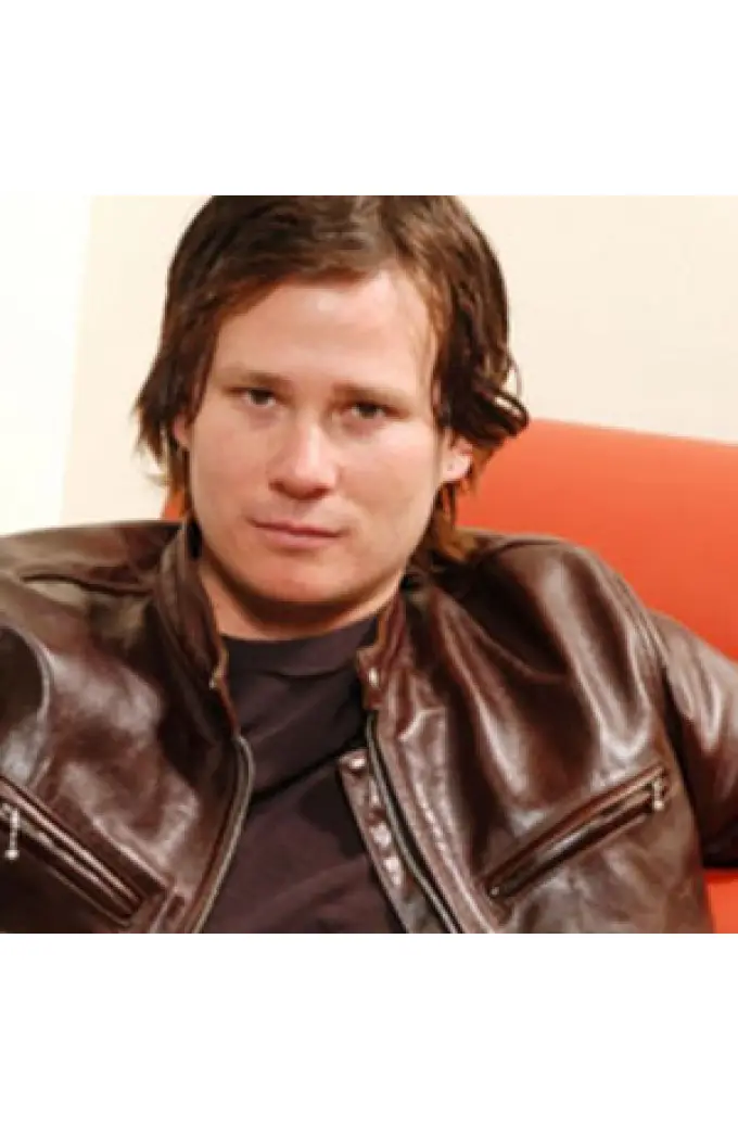 Tom DeLonge Outfits And Leather Jackets