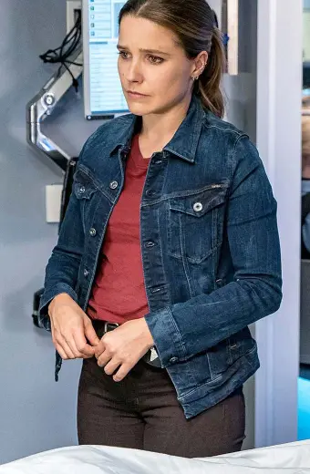 Chicago PD Erin Lindsay Sophia Bush Womens Blue Denim Jacket chicago-pd-erin-lindsay-blue-jacket