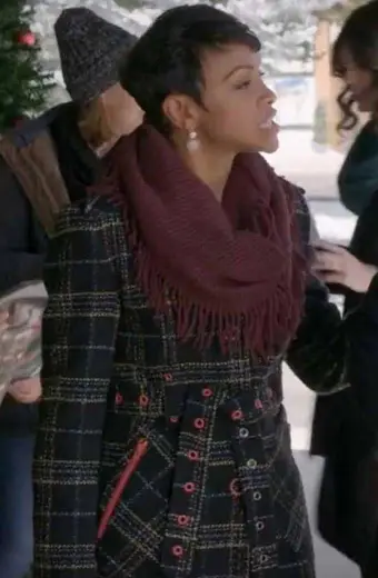 Christmas in Vienna Tina von Carlowitz Lena Huber Plaid Coat tina-von-carlowitz-christmas-in-vienna-plaid-coat