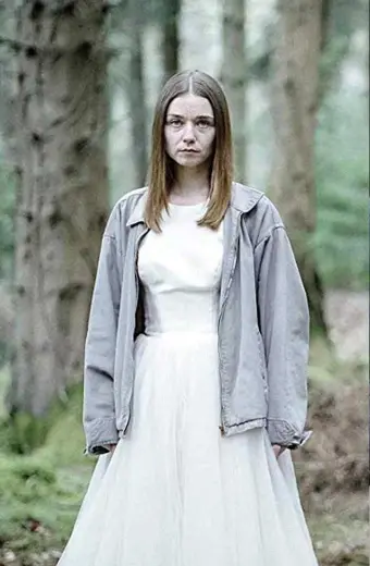 Jessica Barden The End of the F***ing World Alysssa Jacket