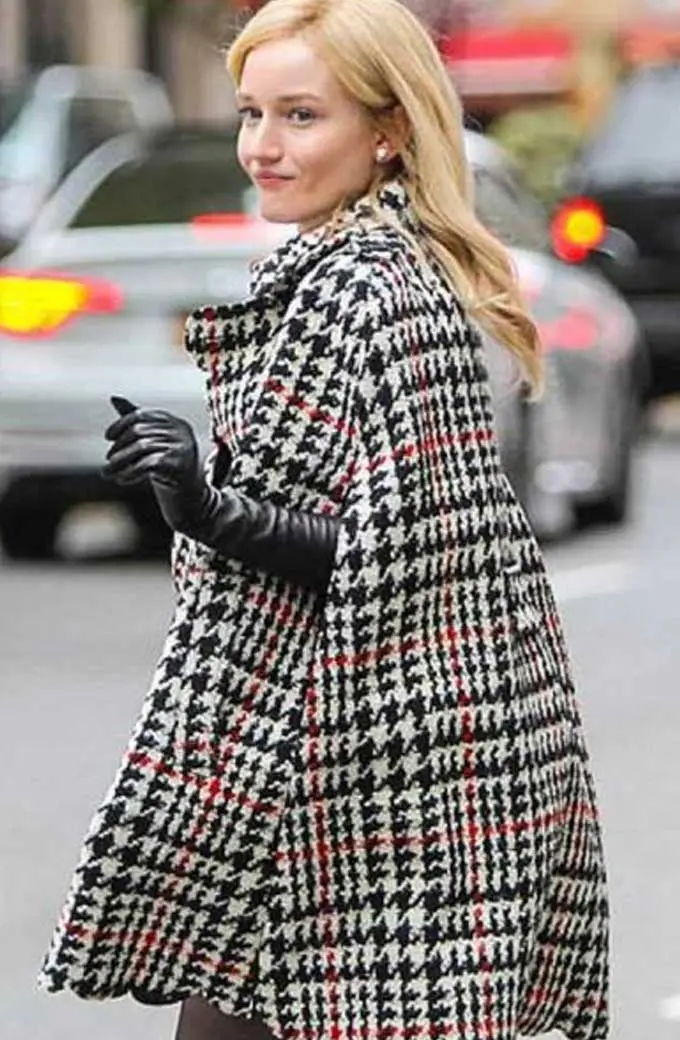 Julia Garner Inventing Anna Plaid Black and White Wool Coat julia-garner-inventing-anna-plaid-coat