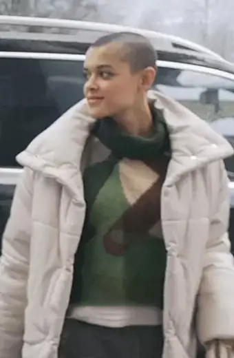 Julien Calloway Jordan Alexander Gossip Girl Puffer Jacket gossip-girl-julien-calloway-white-jacket