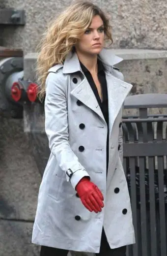 Gotham Erin Richards Barbara Kean White Cotton Trench Coat