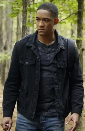 Peyton Alex Smith Rafael Waithe Legacies Black Cotton Jacket
