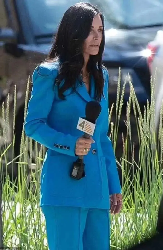 Gale Weathers Scream Blue Cotton Blazer scream-courteney-cox-blue-coat