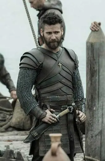 The Last Kingdom S04 Finan Brown Vest