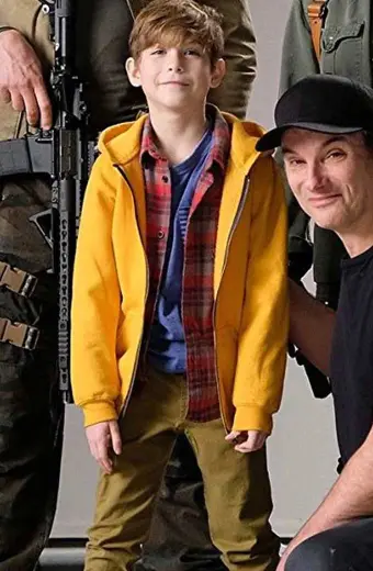The Predator Rory McKenna Jacob Tremblay Yellow Fleece Hoodie jacob-tremblay-the-predator-hoodie
