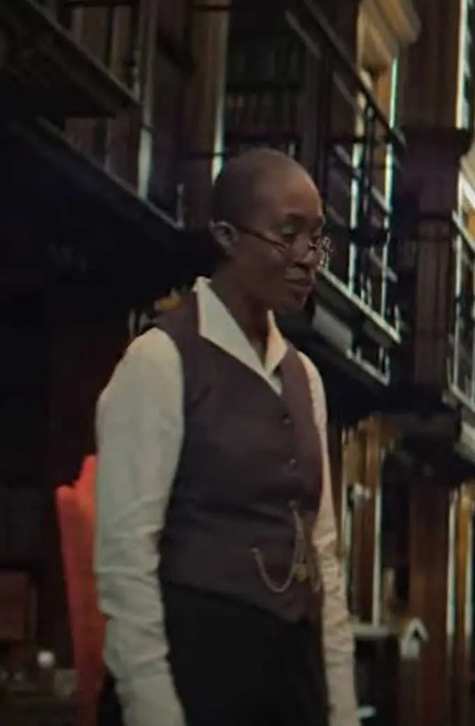 Vivienne Acheampong The Sandman Lucienne Brown Vest the-sandman-lucienne-vest