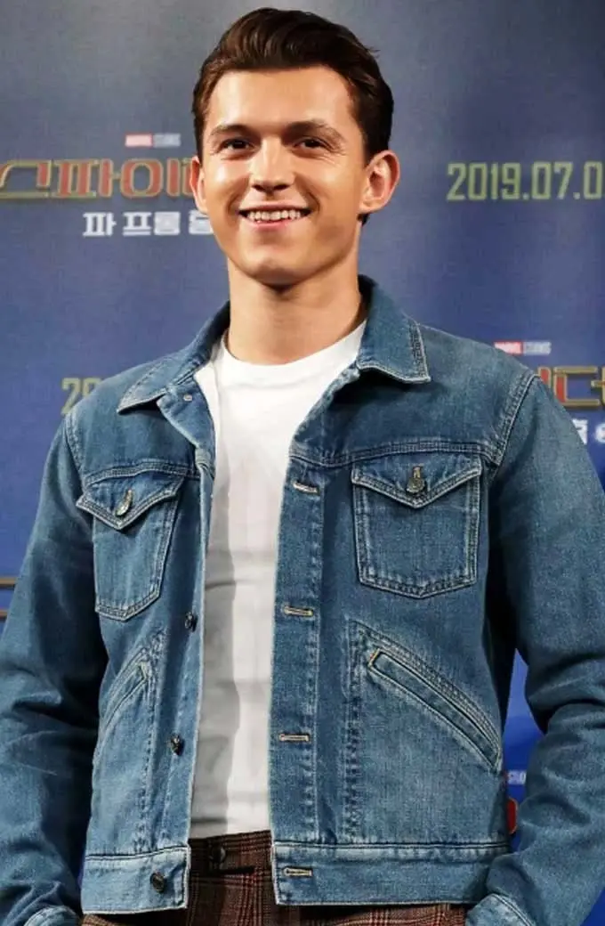Madeo Restaurant Tom Holland Street Style Blue Denim Jacket tom-holland-madeo-restaurant-jacket
